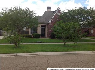 10433 Springwind Ct, Baton Rouge, LA 70810