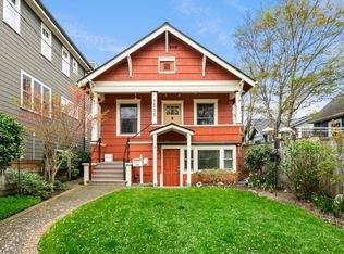 7555 2nd Ave NE UNIT B, Seattle, WA 98115