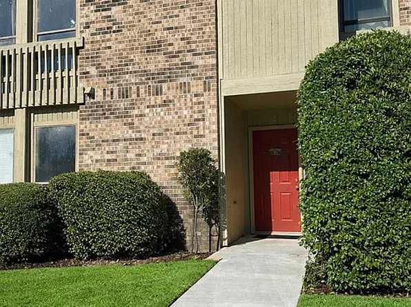 1009 Stonegate Dr APT D, Auburn, AL 36832