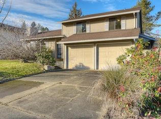 15575 SW Bridle Hills Dr, Beaverton, OR 97007
