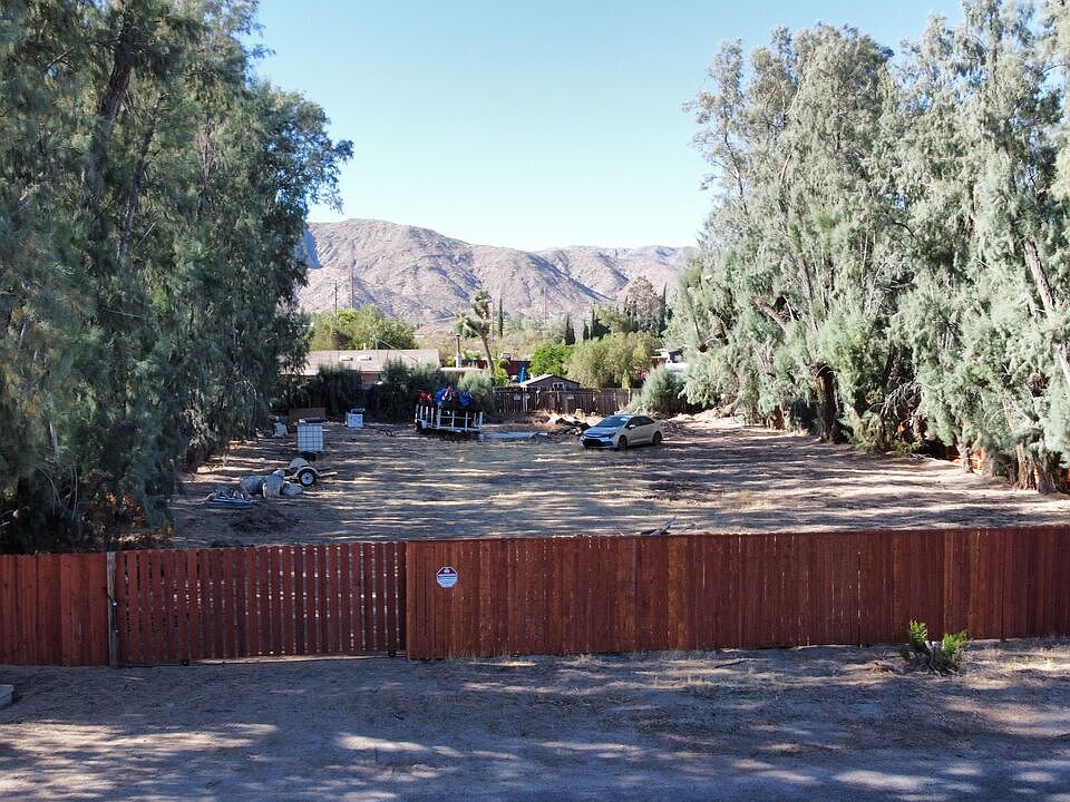 1st image of 49894 Visnaga Ave