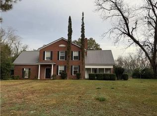 82 S Midway St, Clayton, AL 36016