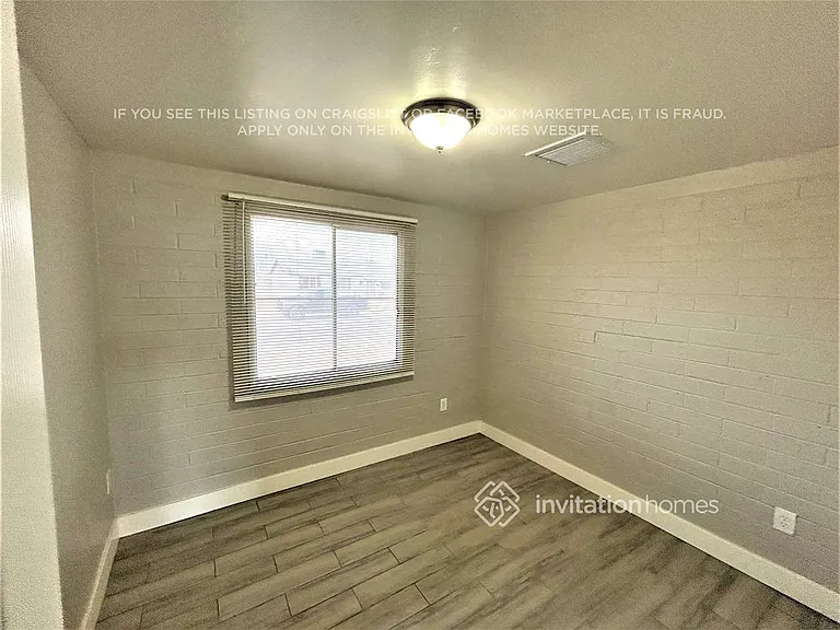 4309 N 72nd Ln — Photo 12