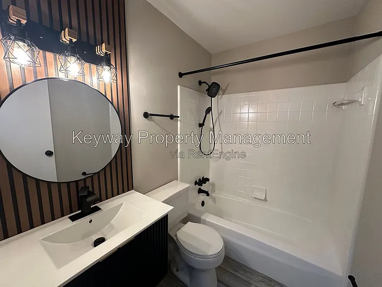 3606 Columbine Dr — Photo 6