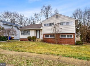 31 Cameo Rd, Claymont, DE 19703