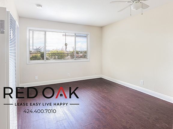 4th image of 808 W Anaheim St #210