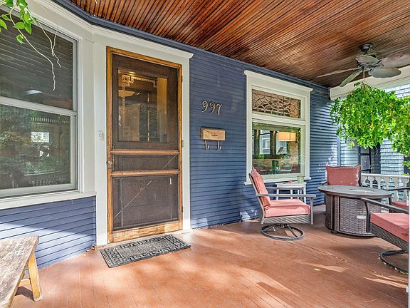 4th image of 997 Lincoln Ave