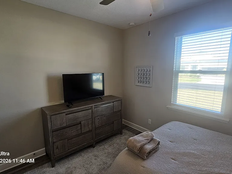 21 Los Lagos Blvd — Photo 31