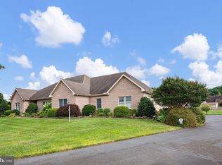 11 Great Day Ct, Dover, DE 19901