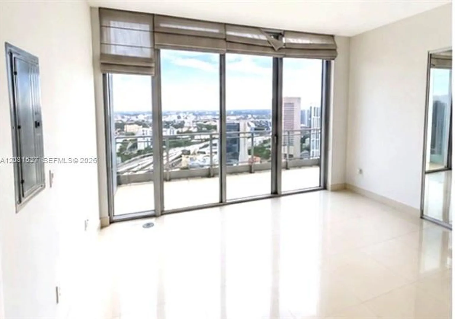 90 SW 3rd St cu-PH08, Miami, FL 33130 — Photo 4