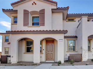 28 Lomita Heights Dr, Las Vegas, NV 89138