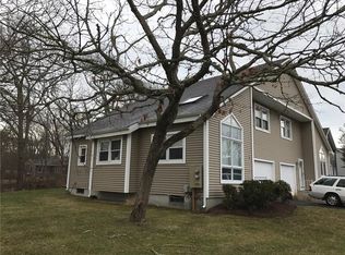 93 Quannacut Rd #B, Westerly, RI 02891