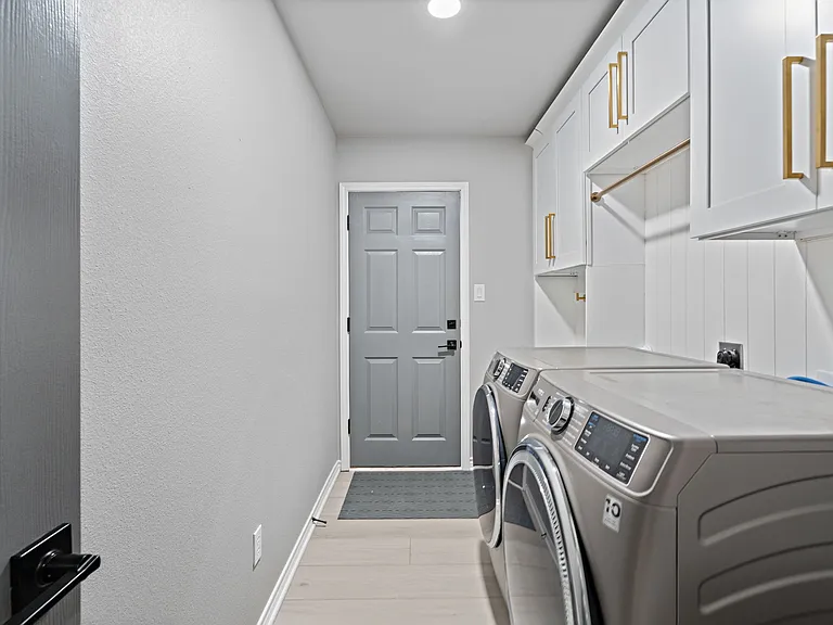 15705 Escapade St — Photo 16