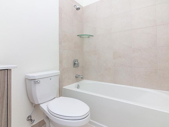 5th image of 7805 NW 104th Ave APT 24