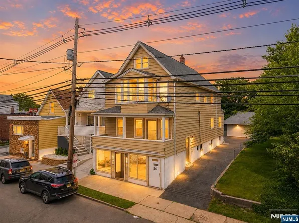 50 Jewell St, Garfield, NJ 07026