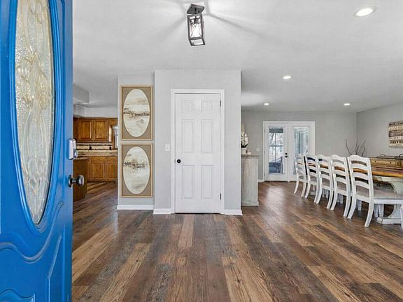 5th image of 1707 Cook Dr