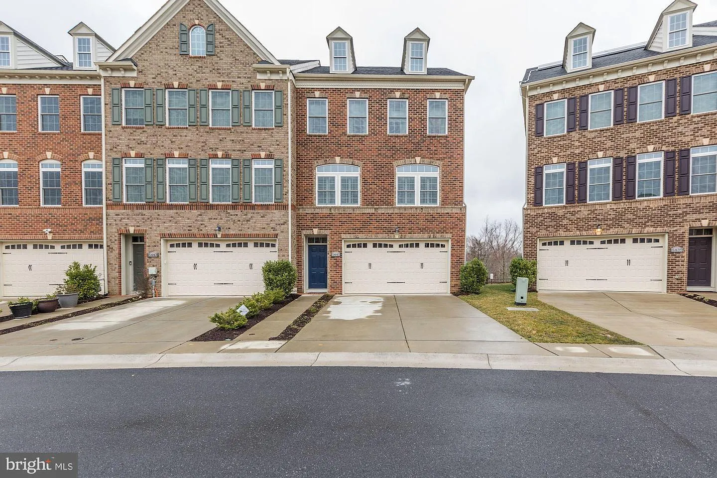 5441 Stream Bank Ln photo 1