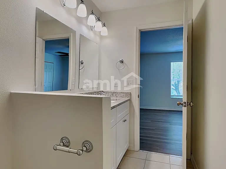 4615 Winding River Way — Photo 10