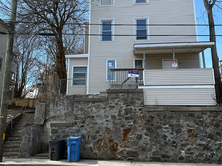 324 Congress Ave #1 — Photo 14