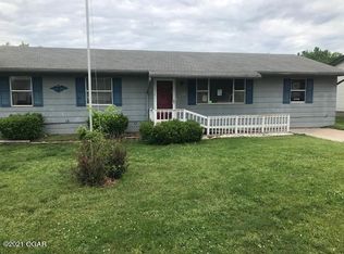 306 Miller St, Carl Junction, MO 64834