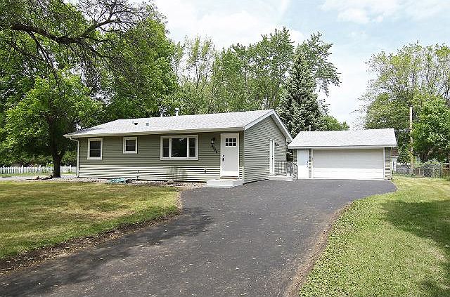 1st image of 2025 Coral Ln