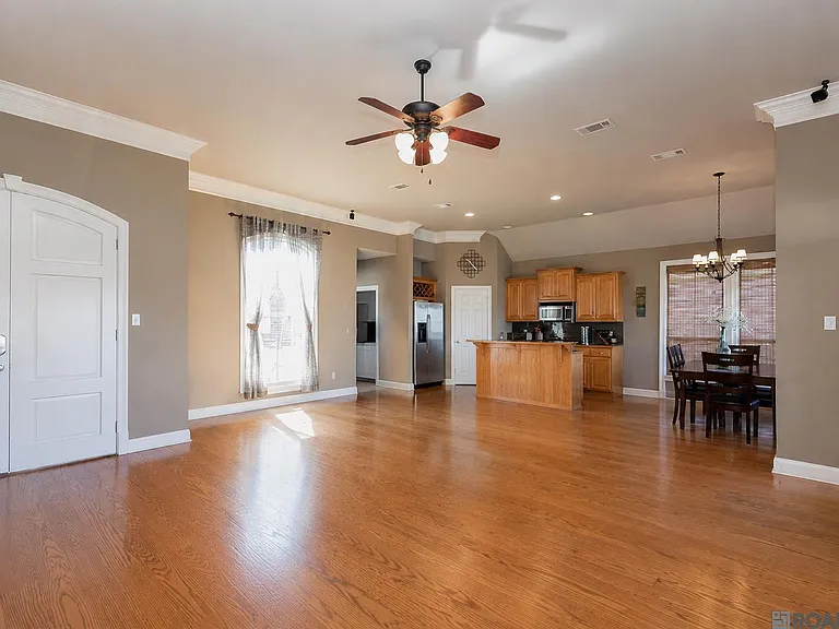10743 Hillbrook Ave — Photo 19