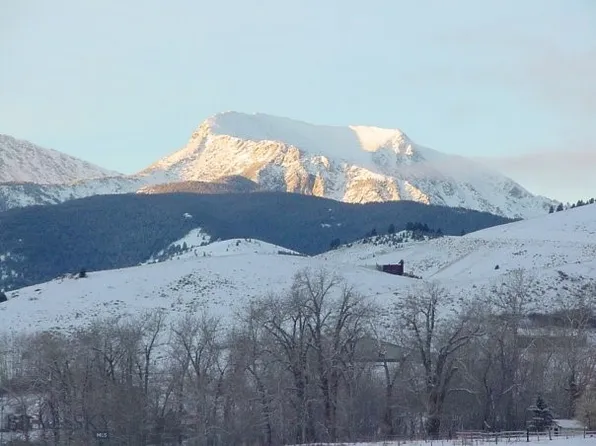 28 Johnson Rd, Pony, MT 59747