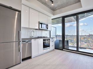 195 McCaul St #914, Toronto, ON M5T 0E5