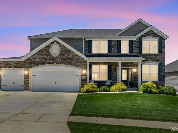 957 Colebrook Ct, Lake Saint Louis, MO 63367