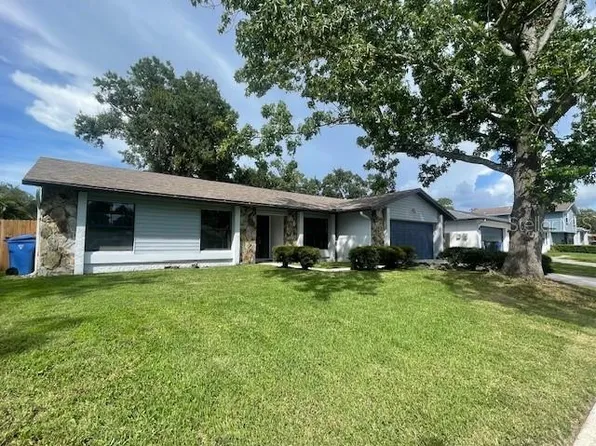 4421 Ranchwood Ln, Tampa, FL 33624