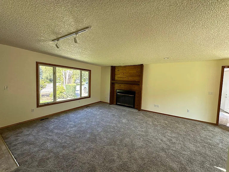 43301 SE 134th St — Photo 3