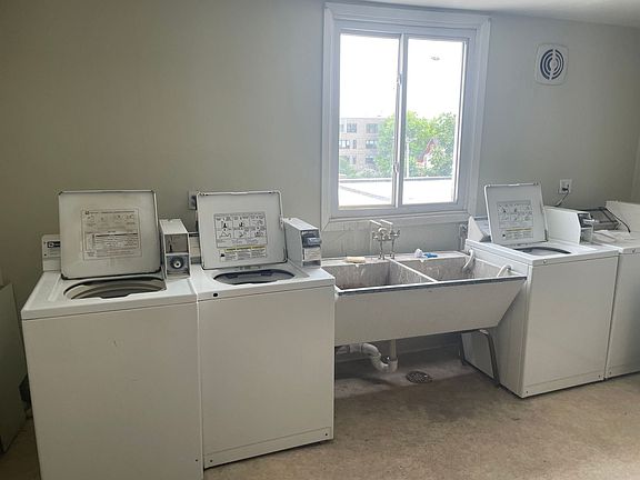 2nd image of 3116 Girard Ave S APT 201-R