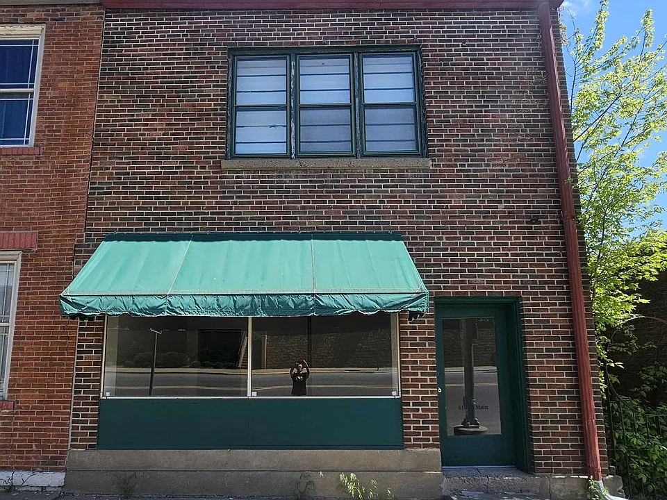 610 N Main St #1