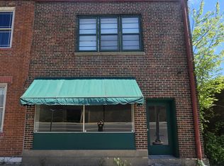 610 N Main St #1, Burlington, IA 52601