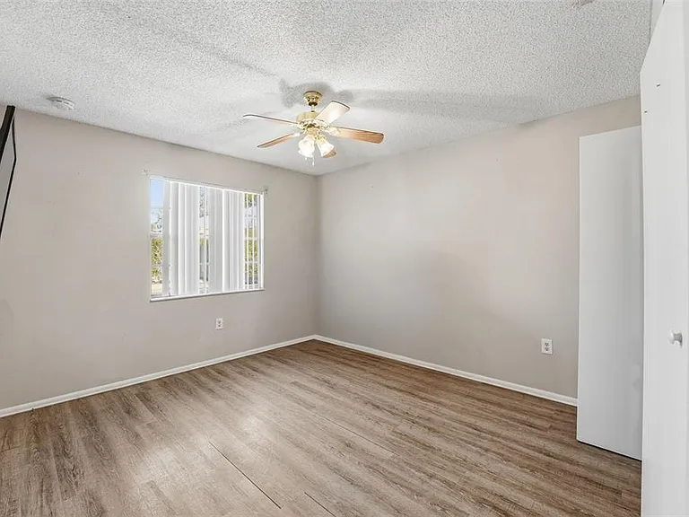 5080 Barrington Cir #3102 — Photo 13