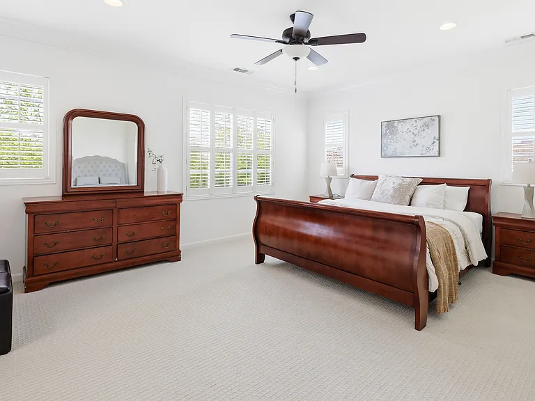 Bedroom 1 (Master)