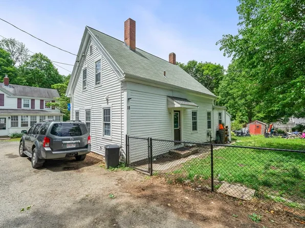 18 Bolton Pl, Bridgewater, MA 02324