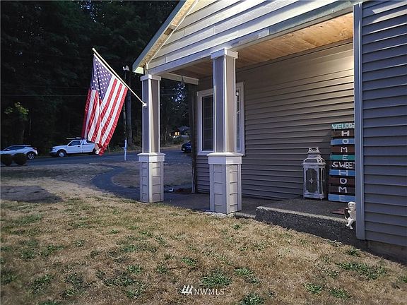 2nd image of 618 Turner Ave