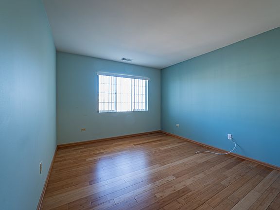 4th image of 801 N McLean Blvd APT 334