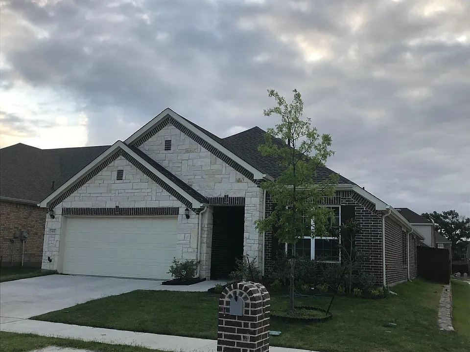 433 Bow Dr