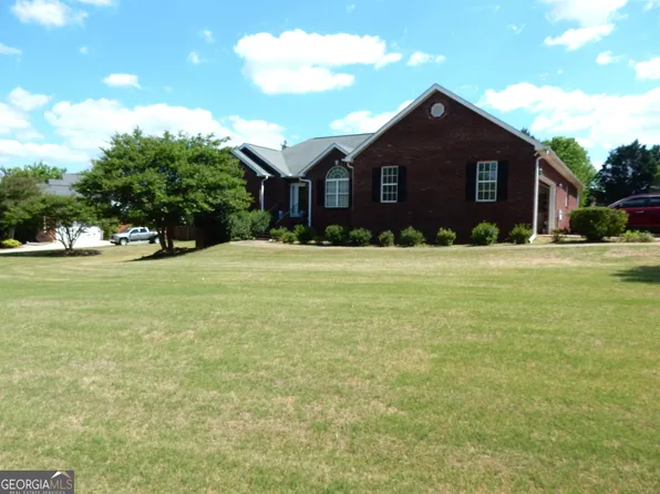 1302 Edwin Ct, McDonough, GA 30252
