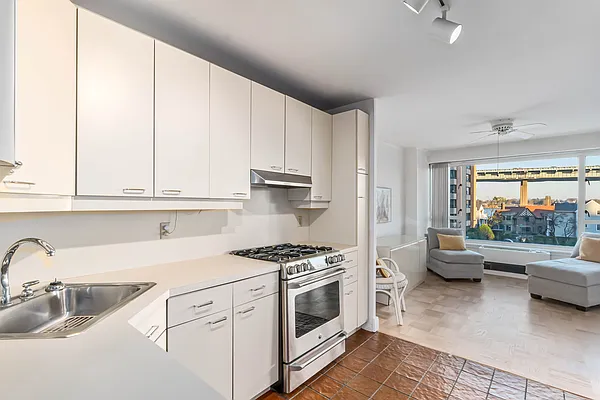 Sold by Lovett Realty, Inc. | media 33