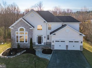 2977 Honeymead Rd, Downingtown, PA 19335