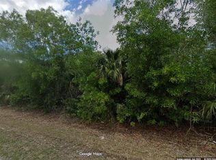 524 45th Ave NE, Naples, FL 34120