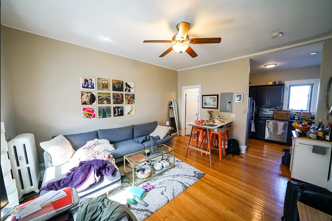 1 bed, 9999 sqft, $3,300 — Photo 4