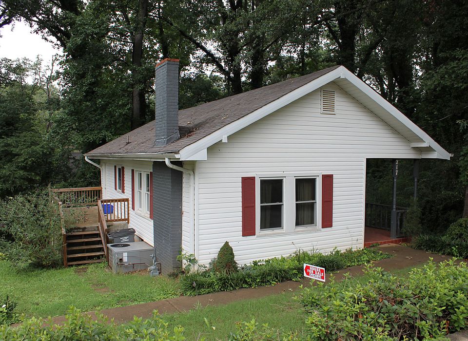 1st image of 217 Rogers Ave