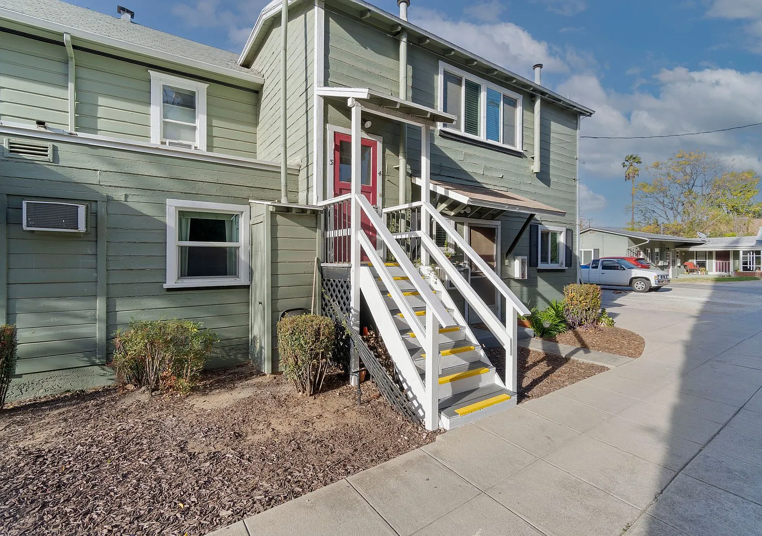 Center St. - 135 S. — Photo 2