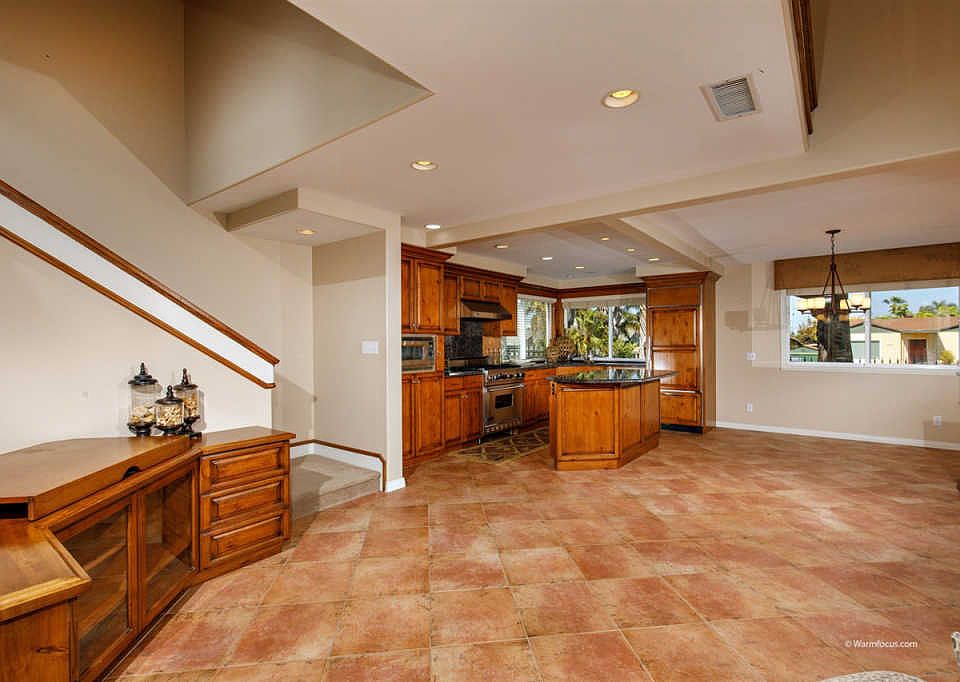 1st image of 4651 Saratoga Ave