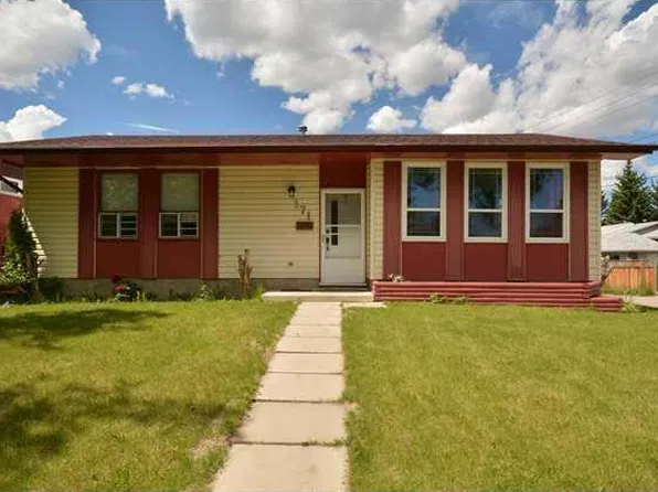 371 Whiteview Rd NE, Calgary, AB T1Y 1P7
