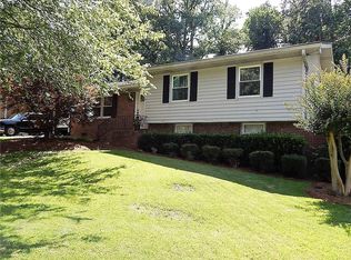 3472 Navaho Trl SE, Smyrna, GA 30080